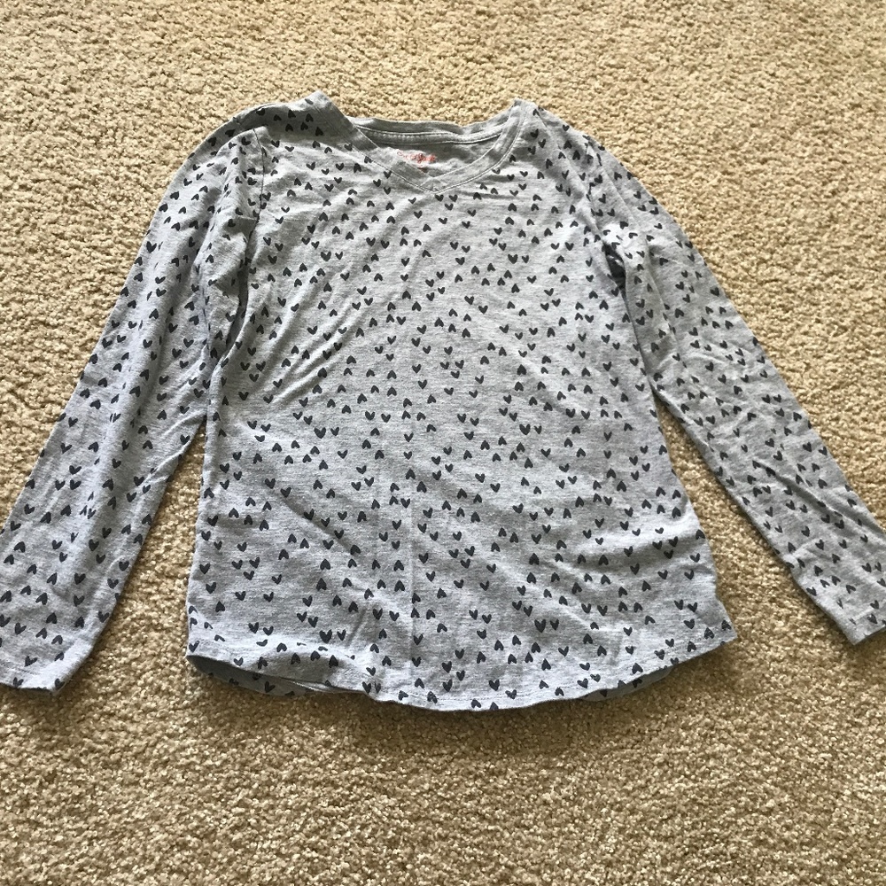 Girl’s long sleeve shirt